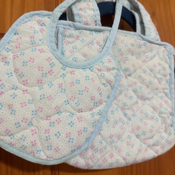 Vintage Quilted Floral Diaper Bag with Matching Bib - Light Blue - Picture 2 of 5